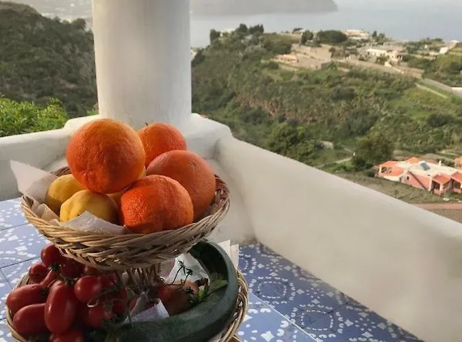 Le Cicale Villa Città di Lipari